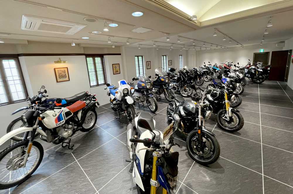 BMW Motorrad福島／吾妻高原 聖アンナ教会